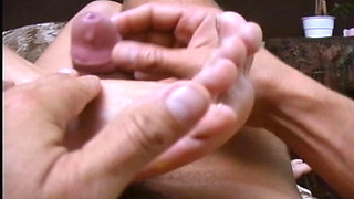 Foot Fetish Session with German Babe Who Got Cum on Feet