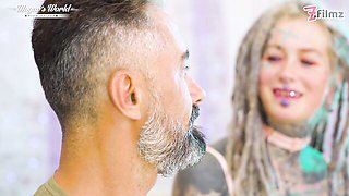 Watch sublime Mugur and Anuskatzz's clip