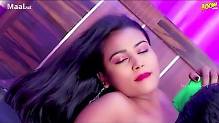 Hot Indian bombshell erotic video