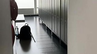 Amateur Teen Dances and Teases Solo on cam