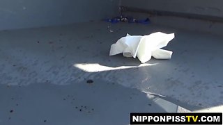 Public outings mean hunt quickly for bladder emptying relief