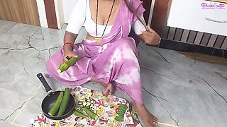 Mami bhanja hindi fuck- Rich mami getting Ass, pussy lick and fucked in Doggystyle by her Bhanja with hindi Audio.