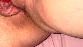 close up wife wet pussy masturbation