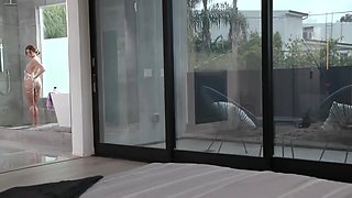 stepmommy s not home...