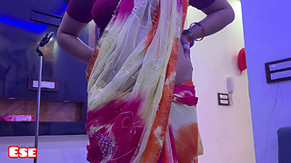 Maami Ne Help Kari Mooth Marne Mein aur Gaiab Chudai Mujse!!!!!!!