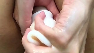 Oiled skinny teen fists her juicy ass on webcam solo.