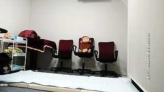 Amateur french girl hidden cam