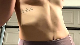 Brunette Solo Webcam Masturbation