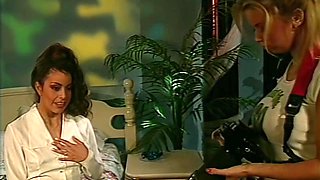 Gorgeous bimbo mind-boggling adult video
