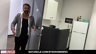 Muscular guy in leather fucked in the ass