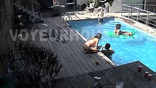 Real amateur outdoor couple enjoying hard fucking action