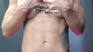 Toned Bikini Biceps and Exposed Venous Muscles