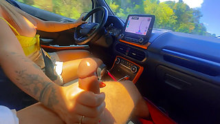 Mysterious Uber Driver Jerks off During Ride