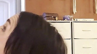 Suzy Loves It in Her Throat