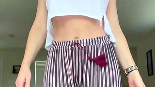 Young Amateur Girl Stripping and Masturbating Cam