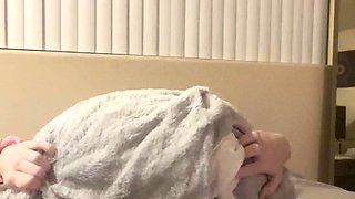Blonde emo amateur solo masturbation