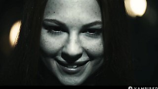 Superb Tiffany Tatum - red head porn - Vampired