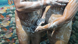 Bath Romance with Hand Job and Lip Lock