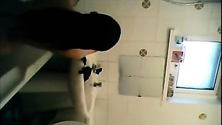 Latina mom (great tits) peeped at by stepson
