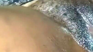Sexy Madam Tries to Seduce Her Worker by Making Him Look at Her Pussy