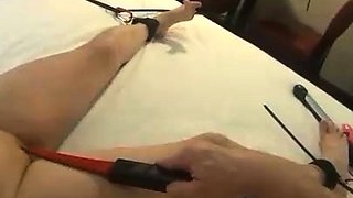 Bondage fetish solo toying hussy