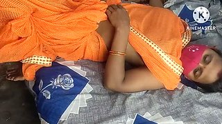 Desi Sister Sex Video Hindi - Hot Indian Bhabhi Anal & Doggy Style with Brother