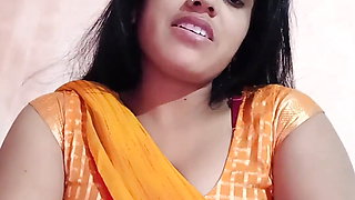 Telugu aunty full romance with her car driver in outdoor Agent Bathroom