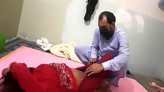 Pakistani Do Ladko Ne Ek Heera Mandi Lahore Randi Baaz Ladki Ko Pakad Ke Bahar Bahar Uski Gand Mari Full Hot Sex Video