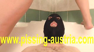 Goldene dusche sex with sinful Vivien from Pissing Austria