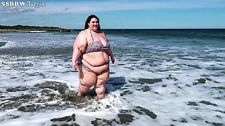 Publicly Fat at the Beach