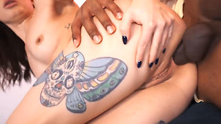 Lucy Mendez wants this fucker to go all the way inside