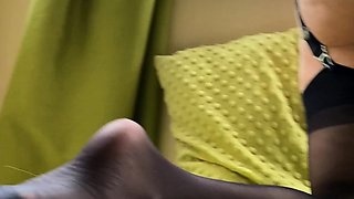 Blonde amateur gives webcam show with toys