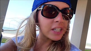 Blonde Teen Moaning In Pleasure While Masturbating