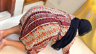 Egypt Beautiful Big Ass Curvy Muslim Hot Stepmom Stuck Under Bed Then She Want Anal Fuck From Me!