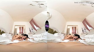 Spa babe ara mix takes facial cumshot then hauls him to the pool - tmwvrnet