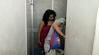 Latina slut hires a plumber and pays him by fucking him and swallowing his cum