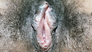 Hot Hairy MILF Pussy Close Up With Seductive Amateur Energy