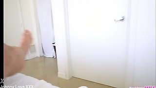 Luxurious Super-naughty Big-chested COUGAR Asked Me To Join Her In The Bathroom - Melody Mynx Johnny Love