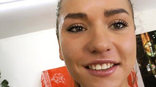 Amateur teen first casting