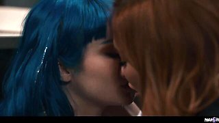 Watch good-looking Sophia Locke and Jewelz Blu's movie