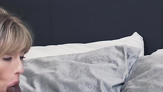 Horny American College Girl Daphne Dare Interracial