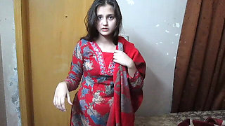 Pakistani Desi Beauty in Red Lingerie for Hot Sex