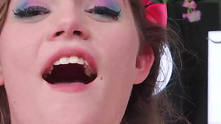Shy Juniper Ren Meets up with Bryan Gozzling for Extreme Sex