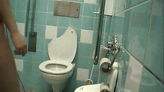 Men's Toilet