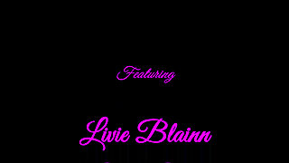 Double Sided Dildo Play for Livie Blainn and Sinn Sage