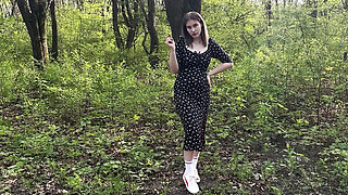 Risky masturbation in a park via video call