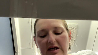 Rachel Wriggler Takes You on a Tour of Her Sexy Unique Body on Her Sexcation to N.america to Fuck Fat Men!