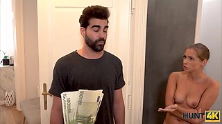 Boyfriend allows GF to swallow stranger's cock for money