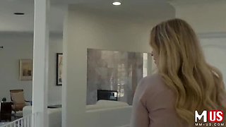 Riley Reign Shocked Hitchhiker Fucked Hard in Car - Blonde MILF Big Ass Doggy Style POV