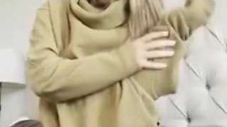 Fallinlovia - cozy jerk off instructions